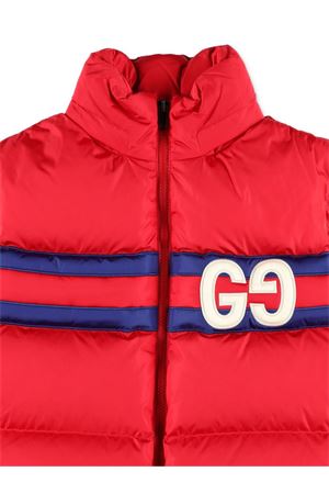 gilet in tessuto rosso GUCCI KIDS | 791213XWA106429